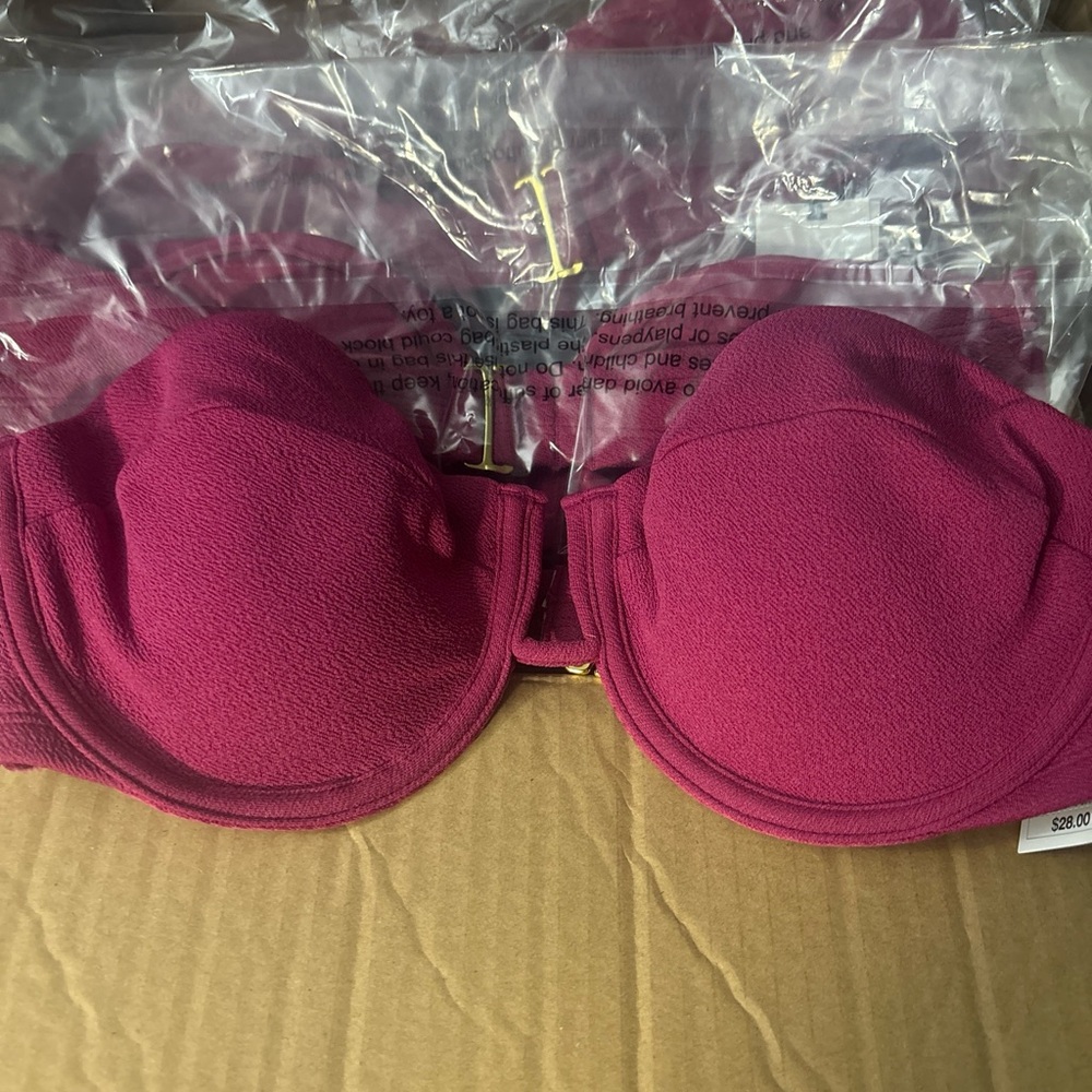 NWT Shade & Shore Purple 34DD Bikini Top $28 retail